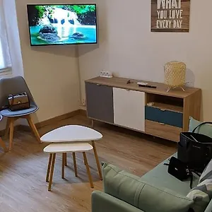 appartement-toulon-plein-centre-ville-tout-equipe.fr-provencehotel.com/